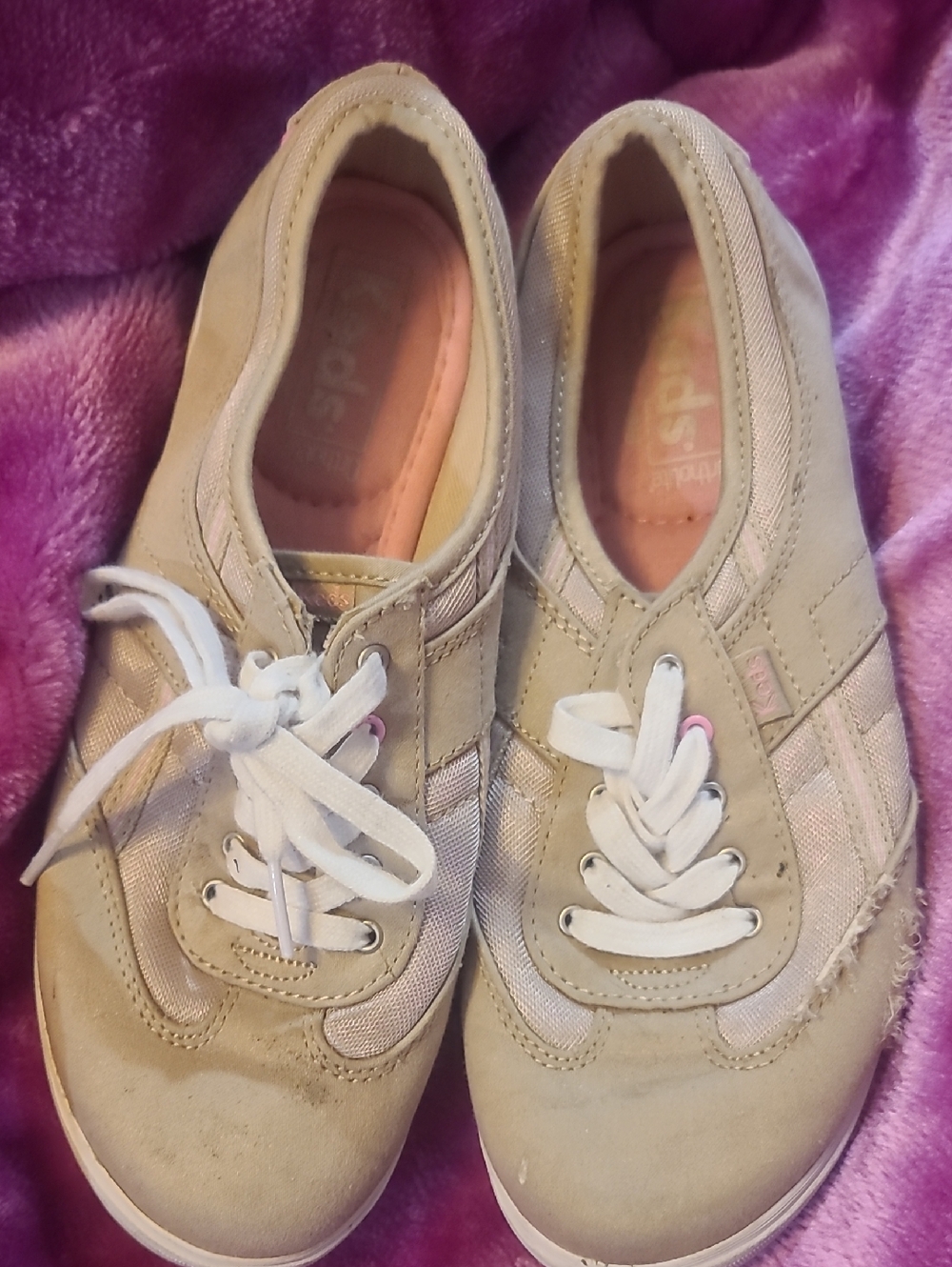 Keds Women's Beige and Pink Casual Flats